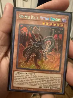 Yugioh! Red-Eyes Black Meteor Dragon MP24-EN107 Secret Rare Misprint 1st Ed - Image 2