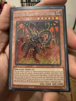 Yugioh! Red-Eyes Black Meteor Dragon MP24-EN107 Secret Rare Misprint 1st Ed - Image 3