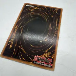 Dark Magician of Chaos GLD1-EN016 Gold Rare Yugioh 5324 - Image 3