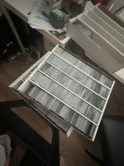 YuGiOh Near Mint 500 Card Lot Collection with vintage and foils (Job Bulk Lot) - Image 1