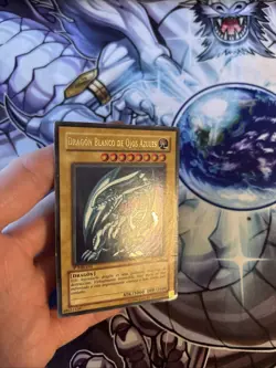 YUGIOH BLUE-EYES WHITE DRAGON BIK-S001 1st ULTRA SPANISH MP/HP (WNU) - Image 3