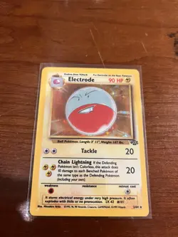 Electrode 2/62 Holo Jungle Unlimited Pokemon Card - Image 2
