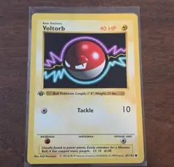 Vintage Pokemon TCG Card Voltorb 1st Edition Shadowless 67/102 Base Set 1999 LP - Image 1