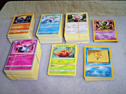 Large Lot of Mixed Pokemon cards Over 500 Cards - Image 1