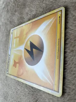 2010 Pokemon TCG HGSS Ampharos Lightning Energy Regular Non-holo 118/123 LP - Image 5