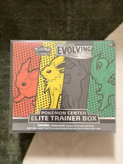 Pokemon TCG Evolving Skies Pokemon Center Exclusive ETB w/ Plastic Display Case - Image 1