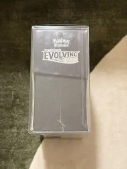 Pokemon TCG Evolving Skies Pokemon Center Exclusive ETB w/ Plastic Display Case - Image 4