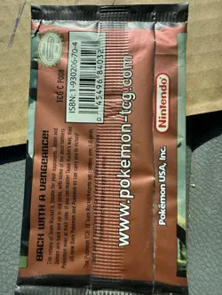Pokemon EX Team Rocket Returns Booster Pack - SEALED! Small Tear ***SEE PICS*** - Image 2