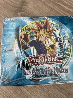 Konami Yu-Gi-Oh! TCG (25th Anniversary Edition) Legend of Blue Eyes White Dragon 83717860532 - Image 3