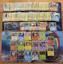 Vintage & Modern Pokemon Card Lot Holo Etc MP-Damaged Umbreon Charizard 755+ - Image 1
