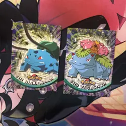 lot of 2 topps pokemon cards Bulbasaur And Venusaur - Image 1