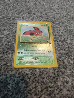 Ledyba 7/18 Southern Island Reverse Holo WOTC Vintage Promo Pokemon Card - Image 1
