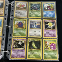 Old Pokemon Cards VINTAGE Rare Collection binder Holo WOTC 1999 Era Lot - Image 5