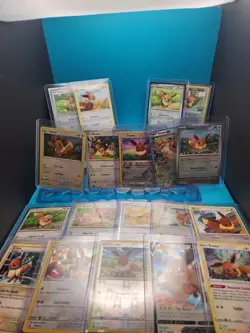 Pokemon 26 Eevee cards LOT - no dupes - Image 1