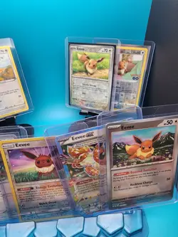 Pokemon 26 Eevee cards LOT - no dupes - Image 3