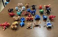Bakugan Battle Brawlers mixed Lot of 27 Figures with metal cards and case - Image 2