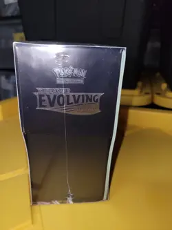 Pokemon Evolving Skies Elite Trainer Box Sealed Umbreon - Image 3