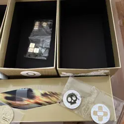 CHARIZARD UPC Pokemon TCG: Sword and Shield Ultra Premium EMPTY BOX Plus Items - Image 4