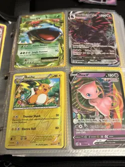 Pokemon TCG Binder Collection 400 Card Lot - Image 5