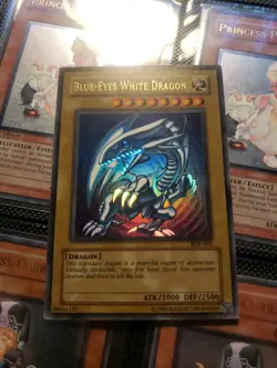 Blue-Eyes White Dragon SDK-001 Starter Deck: Kaiba-Unlimited Edition Unlimited - Image 1