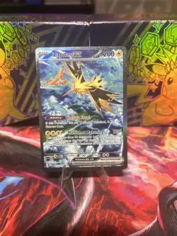2023 Pokemon Scarlet & Violet 151 Zapdos ex Secret Rare #202/165 - Image 1