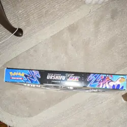 Pokemon TCG Rapid Strike Urshifu VMAX Premium Collection Box English - Image 3