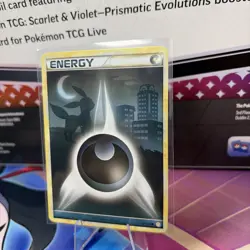 Pokemon Card Umbreon Dark Energy 121/123 HeartGold SoulSilver - Image 4