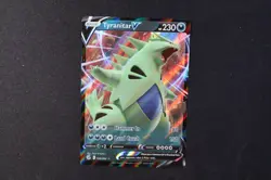 Tyranitar V 158/264 Holo Shiny Pokemon TCG Card Fusion Strike 2021 NEAR MINT - Image 1