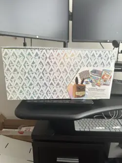 Pokemon Trading Card Games: Prismatic Evolutions - Super Premium Collection Box - Image 2