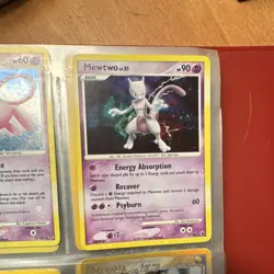 The Pokemon Company Mewtwo 9/100 Majestic Dawn Holo Rare 90HP English Card - Image 3