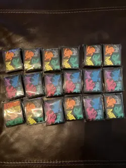 18 Pokemon 2021 Evolving Skies ETB 65 Count Card Sleeves - Image 1