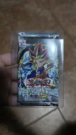 Yu-Gi-Oh Metal Raiders 1° Edition Booster Pack - Sealed - MRD - Image 1