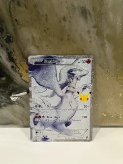 Pokemon Reshiram Celebrations Classic Collection Card 113/114 Holofoil 💎 - Image 1