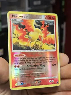 Pokemon TCG Moltres 10/100 Majestic Dawn Reverse Holo Heavily Played/Damaged - Image 1