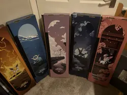 COMPLETE SET Pokemon Center X Bear Walker Prismatic Evolutions Boarde And Cards! - Image 1