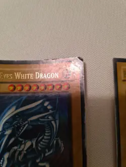 Blue Eyes White Dragon SDK-E001 Ultra Rare Unlimited - Image 4