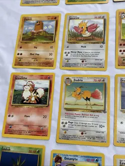 Vintage 1999 Pokemon Cards Lot 25 Base Jungle Fossil LP/NM No Duplicates - Image 5