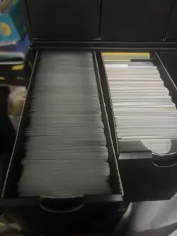 1000 pokemon bulk lot - Image 1