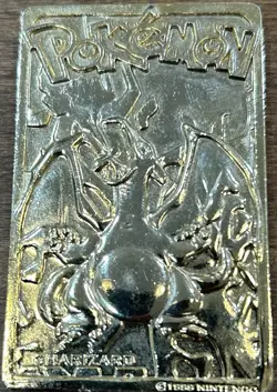 1999 NINTENDO CHARIZARD LIMITED EDITION 23K GOLD PLATED TRADING CARD Collectors - Image 1