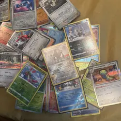 Bb252- Pokemon Cards TCG Bulk Bundle including 181 Holo / Reserve Holo job lot - Image 2