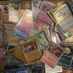 Bb252- Pokemon Cards TCG Bulk Bundle including 181 Holo / Reserve Holo job lot - Image 5