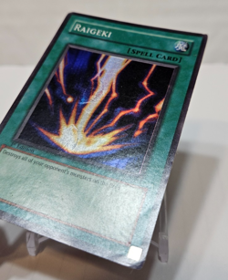 Raigeki LOB-A053 Super Rare 1st Edition AUSTRALIAN VERSION Yugioh 174 - Image 2
