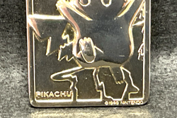 1999 Nintendo Pokemon Pikachu #25 Gold Tone Or Plated Card - Image 2
