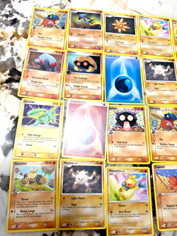 24 random trading card Pokemon lot- 1990s VINTAGE Lot 7 - Image 2