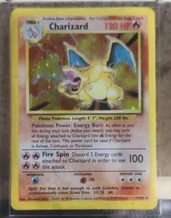 Pokemon TCG Base Set Charizard 4/102 Holo Rare - Image 1