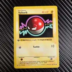 Pokemon Card Voltorb 1st Edition Shadowless 67/102 Base Set 1999 - Image 1