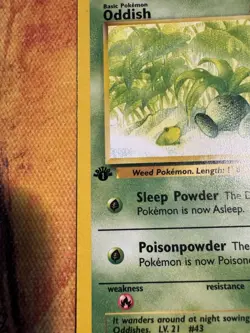 1st Edition Team Rocket Oddish 63/82 | Vintage WOTC Pokemon Card - Image 2
