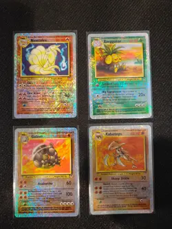 Pokemon 2002 Legendary Reverse Holo Lot (31 cards) - Image 4