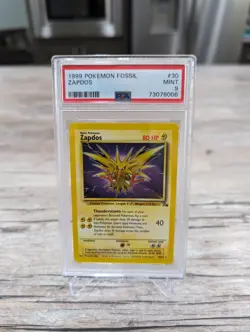 PSA 9 Graded Pokemon TCG Zapdos Fossil 30/62 Regular Unlimited Rare Non Holo - Image 1