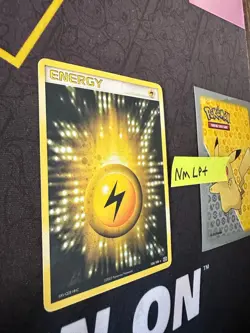 Pokemon Card Lightning Energy EX Emerald Holo Rare 104/106 332 💎NM LP +💎 - Image 2